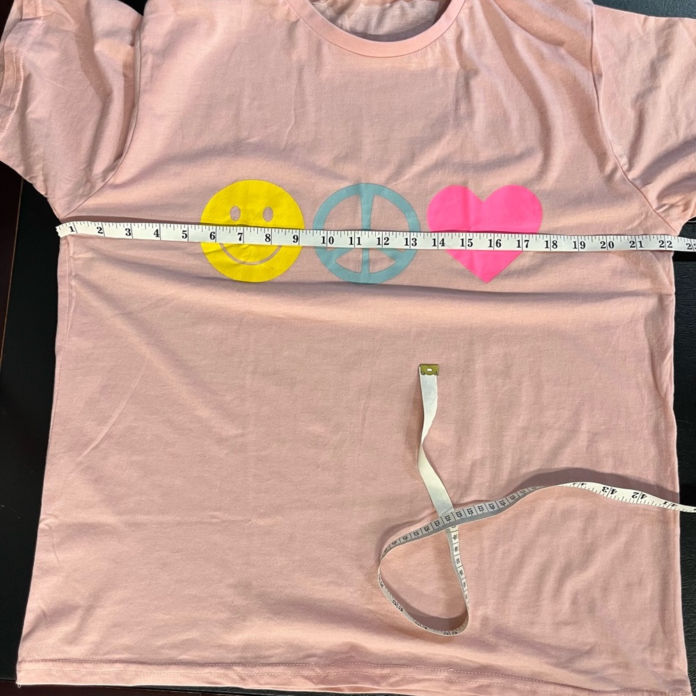 Happiness, Peace, & Love tee - Picture 6 of 7